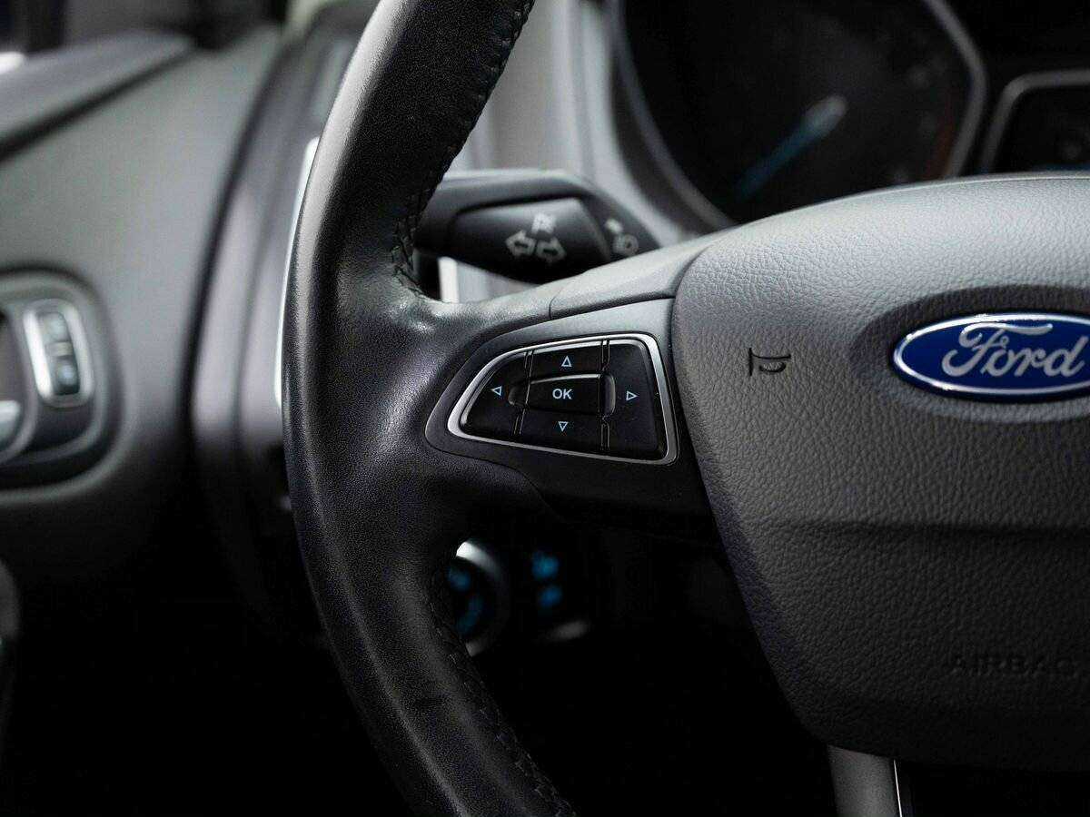 Ford Focus б/у, 2016, Автоматическая. Фото: #12