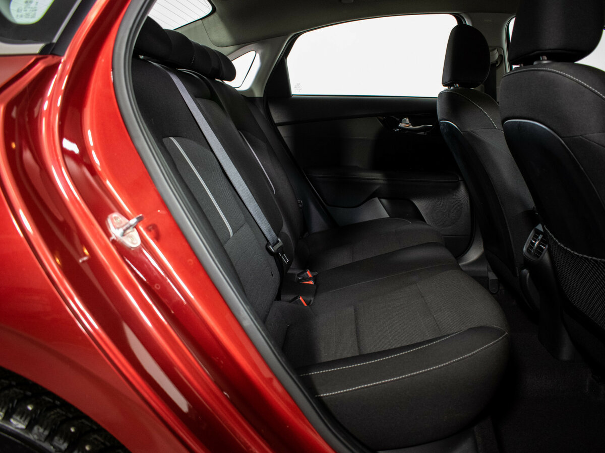 Kia Cerato б/у, 2021, Автоматическая. Фото: #8