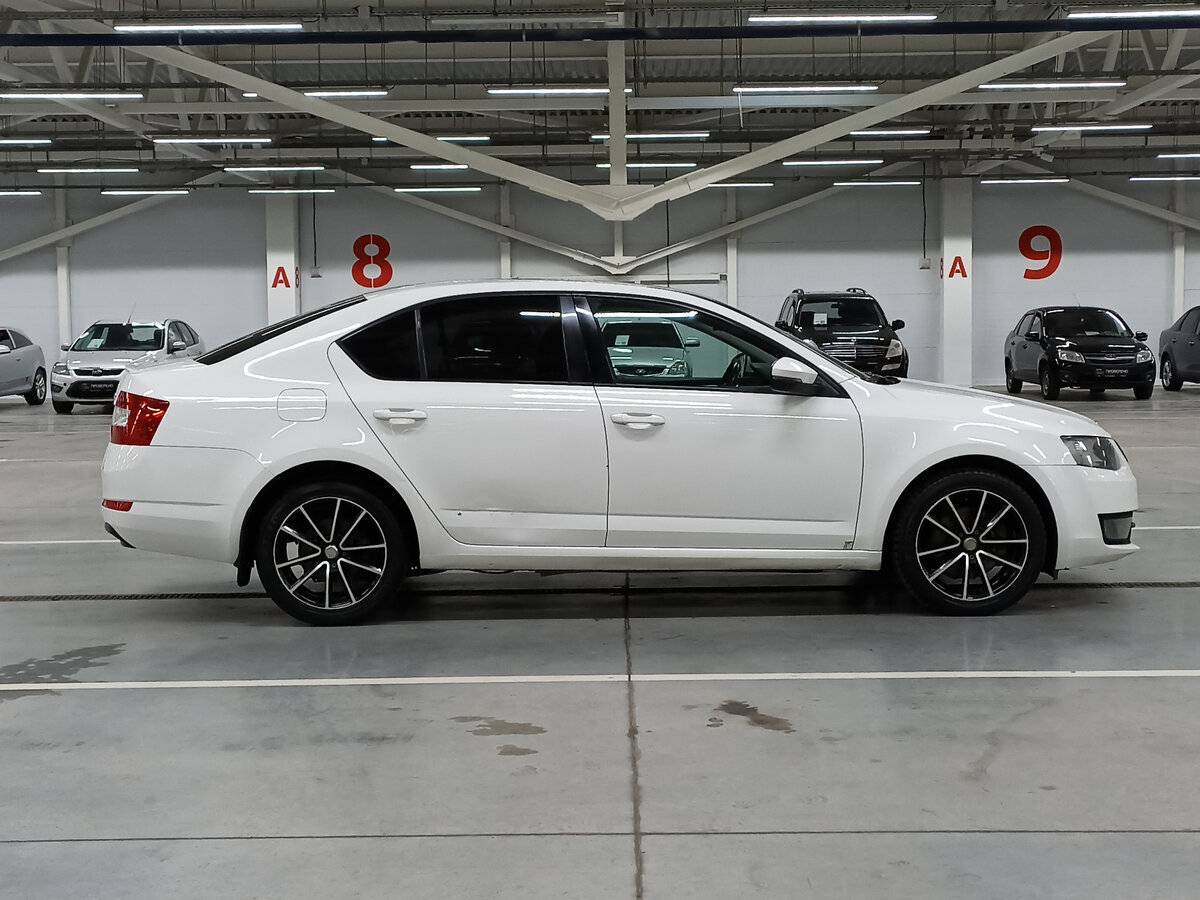 Skoda Octavia б/у, 2013, Механическая. Фото: #3
