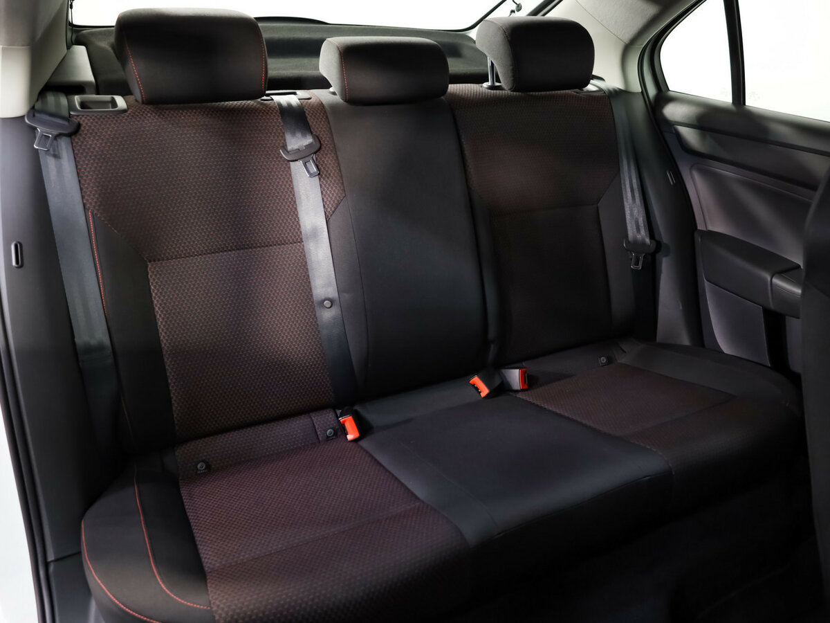 Skoda Rapid б/у, 2015, Механическая. Фото: #14