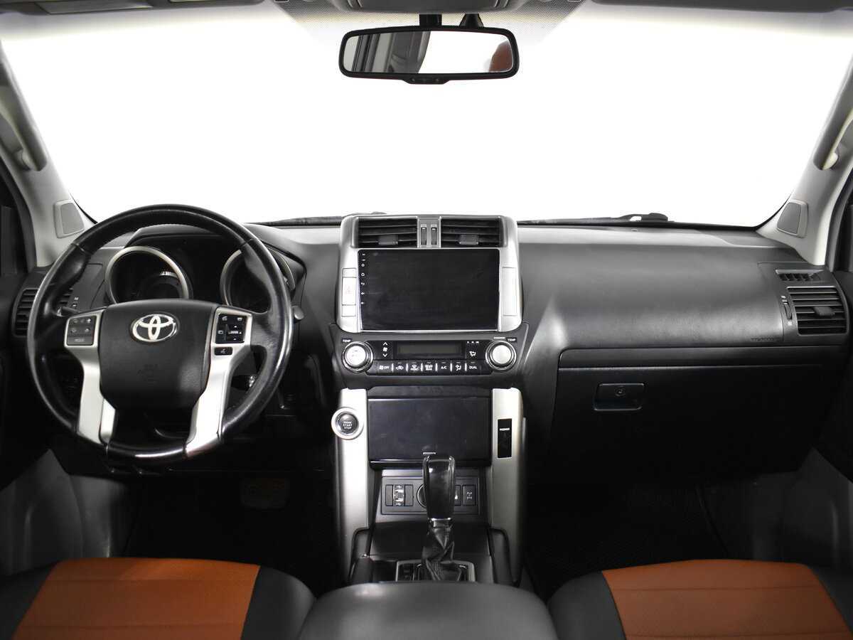 Toyota Land Cruiser Prado б/у, 2012, Автоматическая. Фото: #9