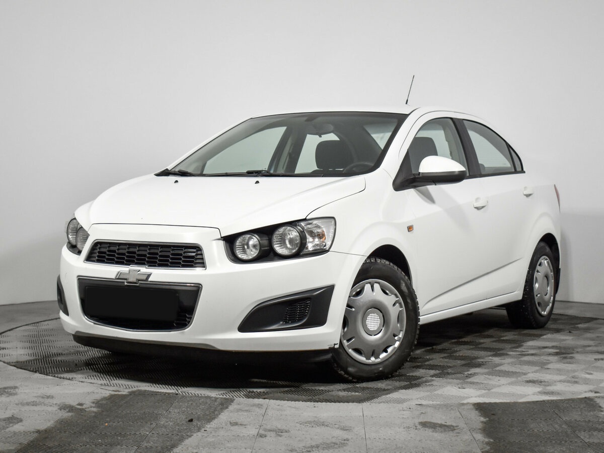 Chevrolet Aveo б/у, 2014, Автоматическая. Фото: #0