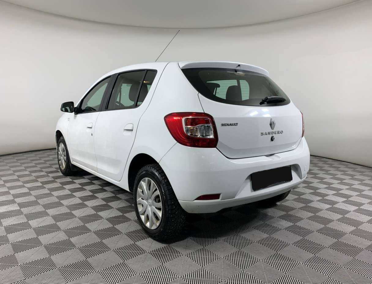 Renault Sandero б/у, 2017, Механическая. Фото: #6