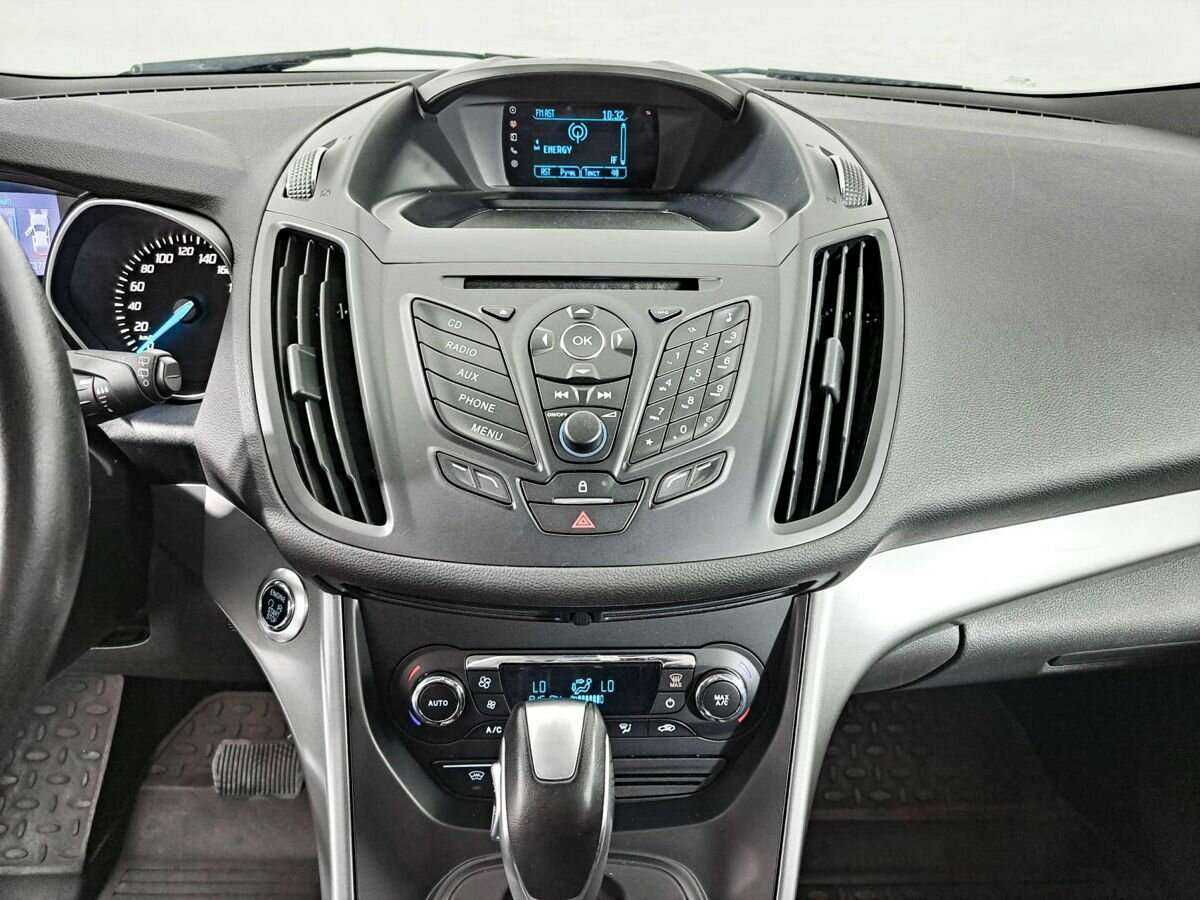 Ford Kuga б/у, 2015, Автоматическая. Фото: #12