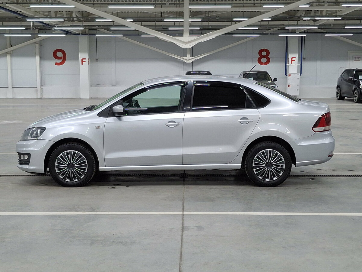 Volkswagen Polo б/у, 2015, Автоматическая. Фото: #7