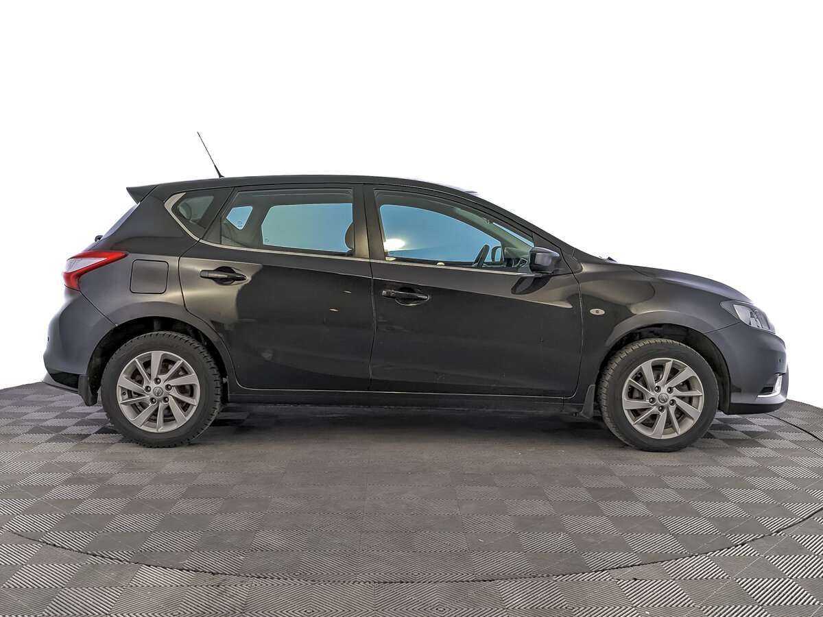 Nissan Tiida б/у, 2015, Вариатор. Фото: #3