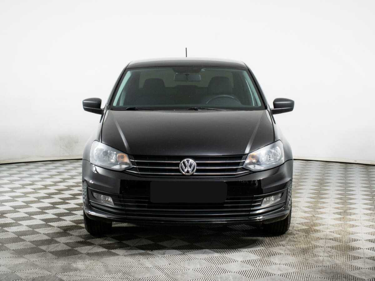 Volkswagen Polo б/у, 2018, Автоматическая. Фото: #1