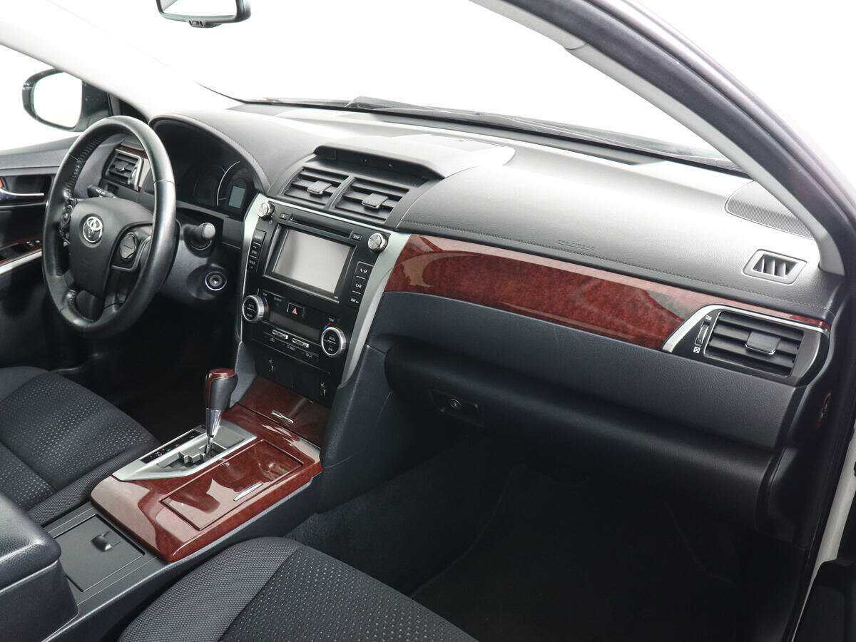 Toyota Camry б/у, 2014, Автоматическая. Фото: #9