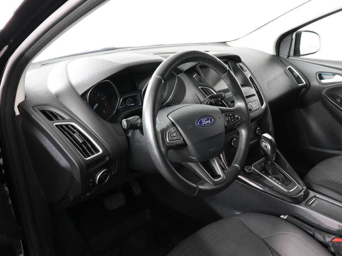 Ford Focus б/у, 2017, Автоматическая. Фото: #8