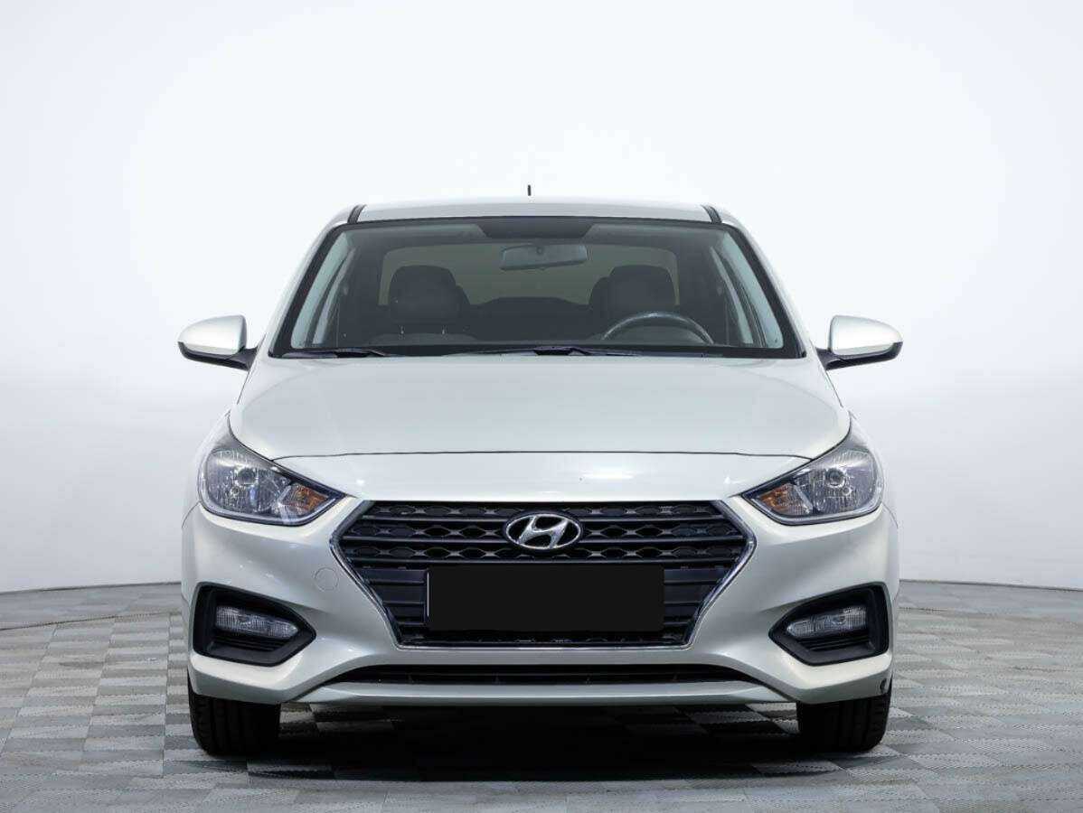 Hyundai Solaris б/у, 2017, Автоматическая. Фото: #0
