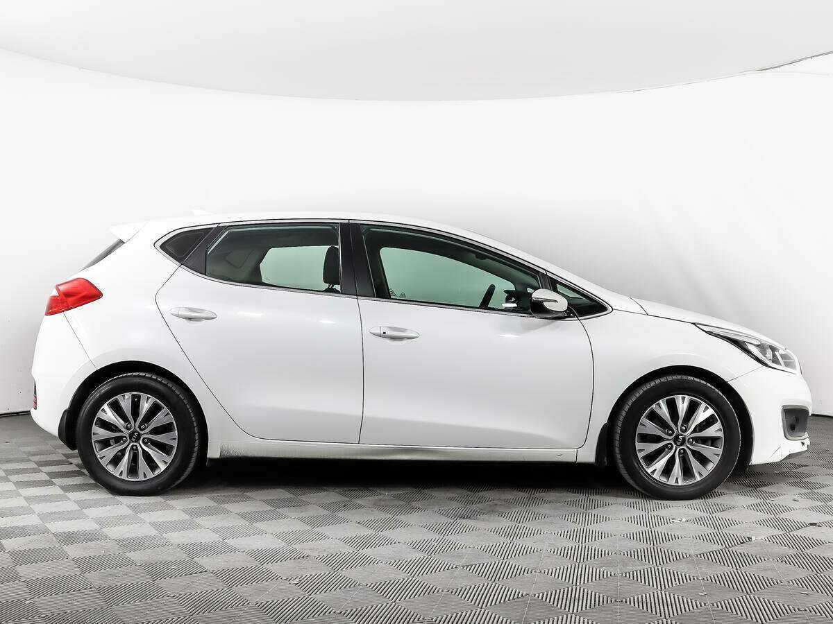 Kia Ceed б/у, 2018, Роботизированная. Фото: #1