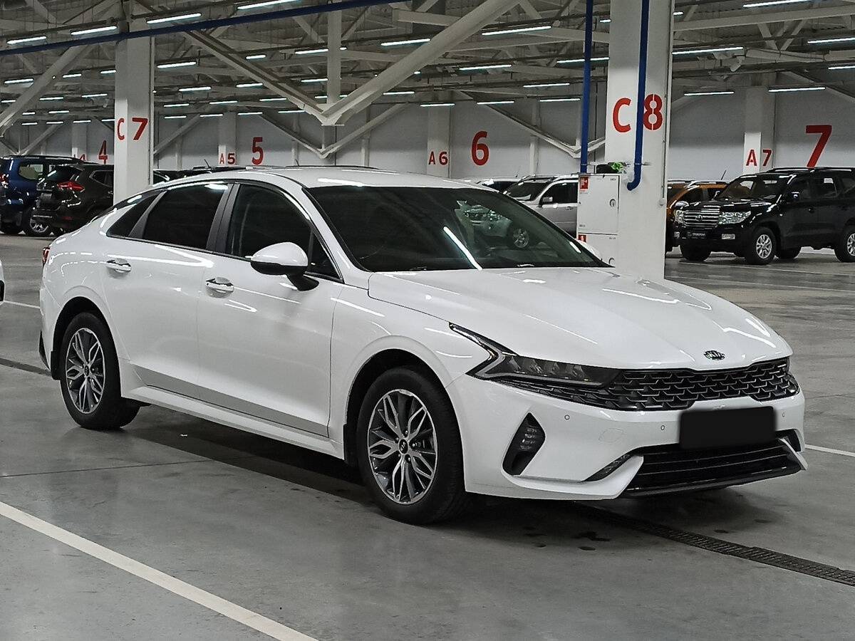 Kia K5 б/у, 2021, Автоматическая. Фото: #2