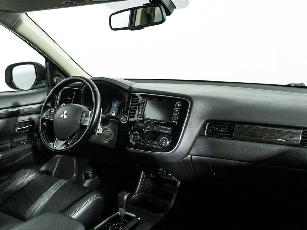 Mitsubishi Outlander б/у, 2015, Вариатор. Фото: #6