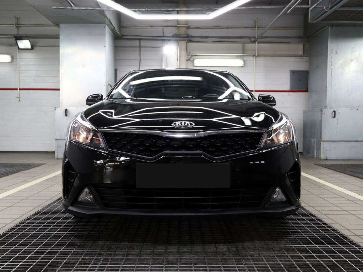 Kia Rio б/у, 2020, Автоматическая. Фото: #1