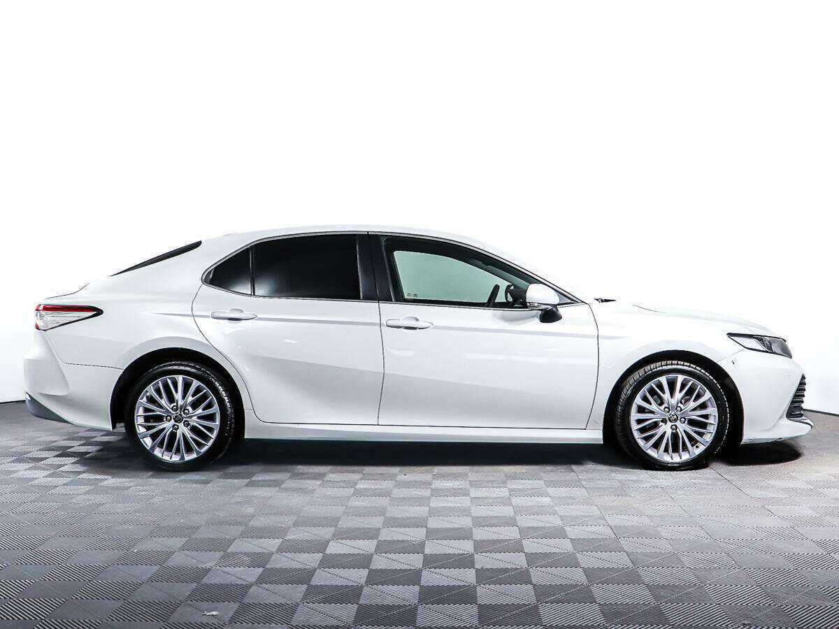 Toyota Camry б/у, 2020, Автоматическая. Фото: #3