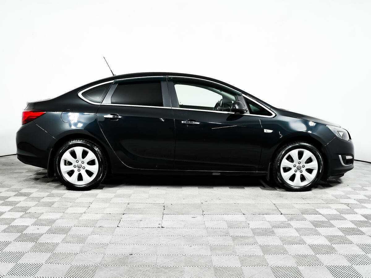 Opel Astra б/у, 2013, Автоматическая. Фото: #3