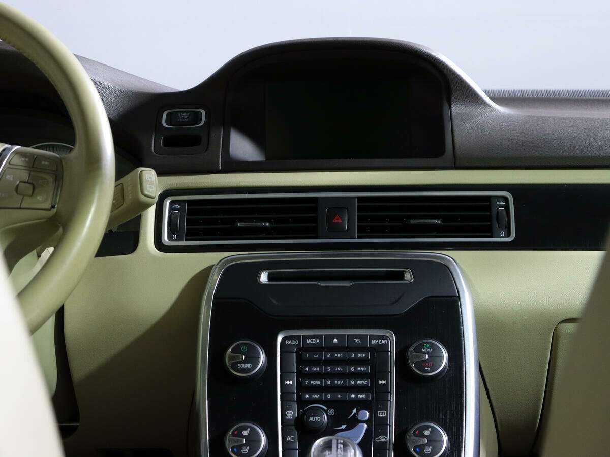 Volvo XC70 б/у, 2012, Автоматическая. Фото: #9