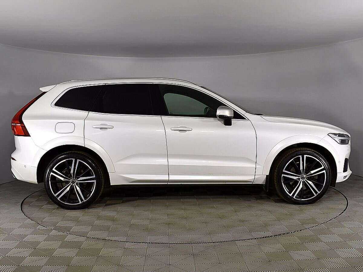 Volvo XC60 б/у, 2018, Автоматическая. Фото: #4