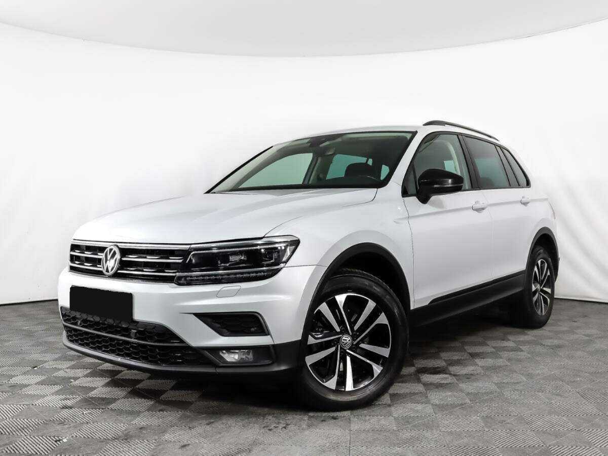 Volkswagen Tiguan б/у, 2019, Роботизированная. Посмотреть фото