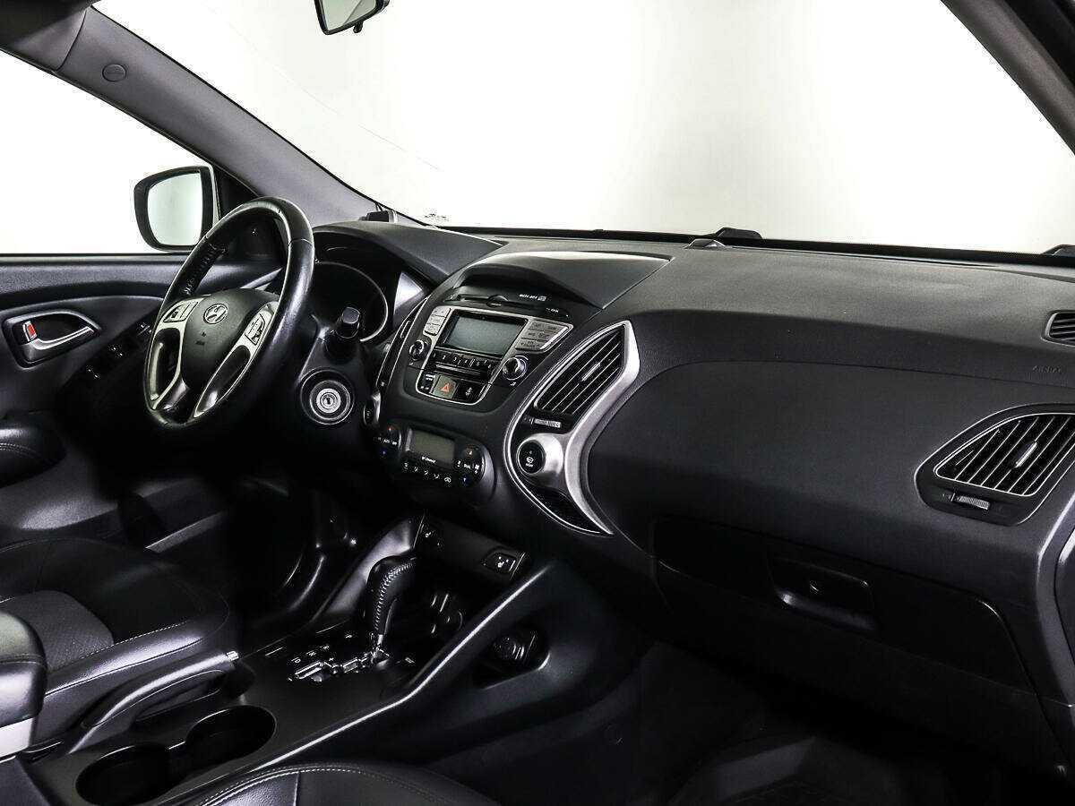 Hyundai ix35 б/у, 2012, Автоматическая. Фото: #7