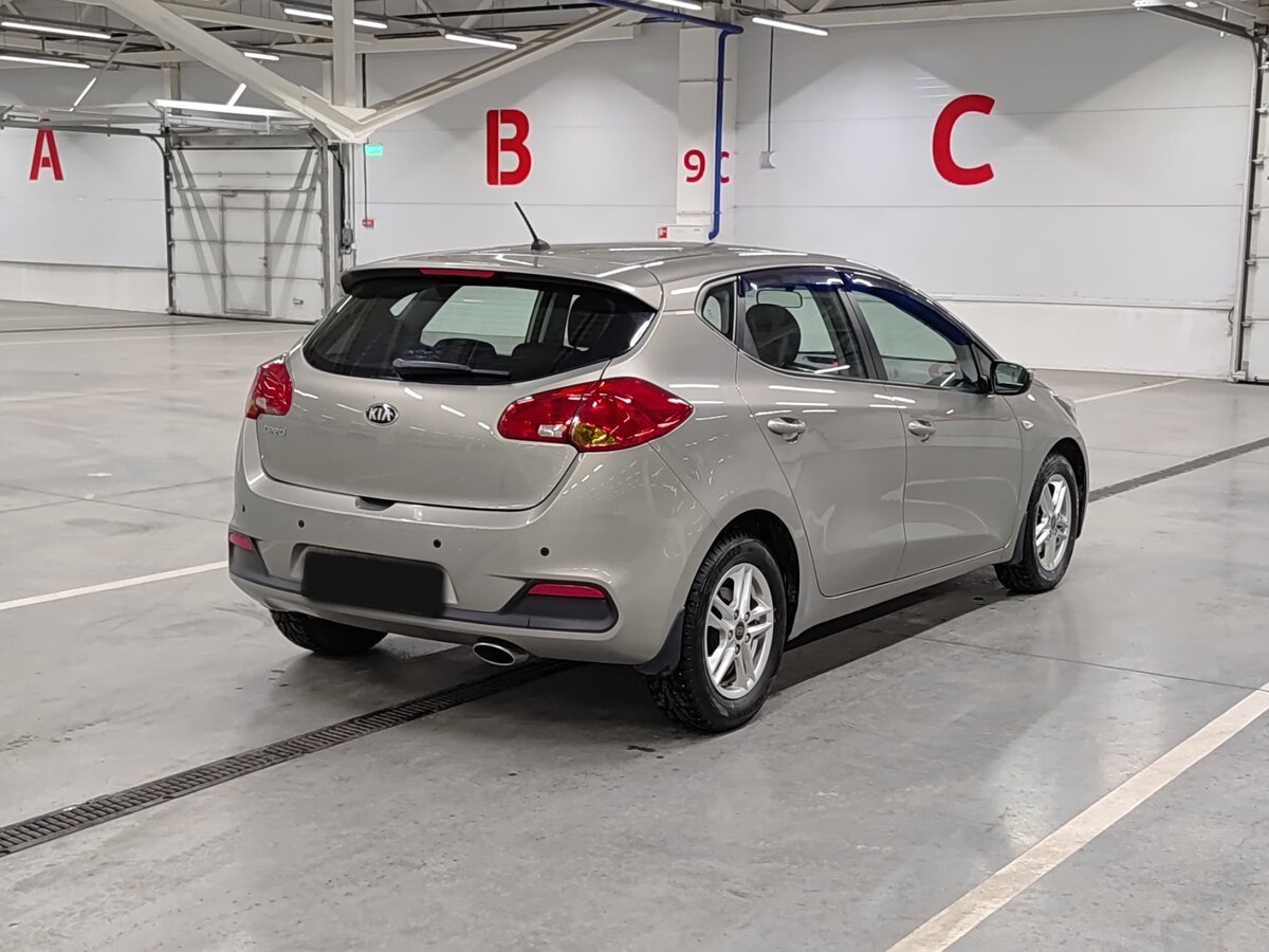 Kia Ceed б/у, 2012, Автоматическая. Фото: #4