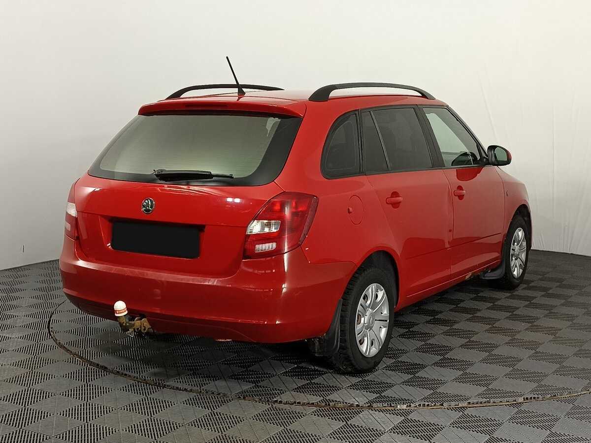Skoda Fabia б/у, 2014, Механическая. Фото: #4