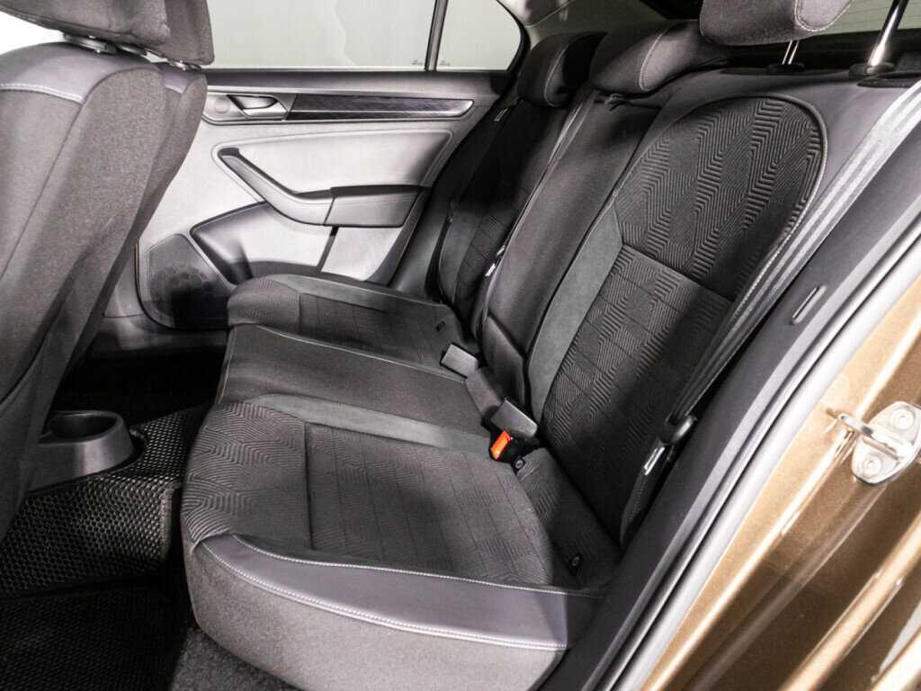 Volkswagen Polo б/у, 2021, Автоматическая. Фото: #9