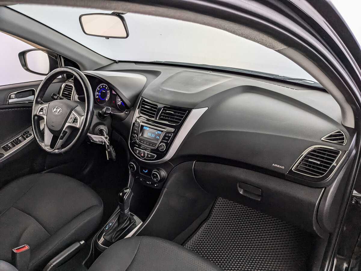 Hyundai Solaris б/у, 2015, Автоматическая. Фото: #8