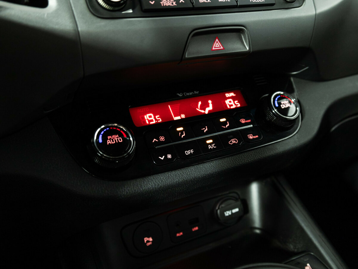 Kia Sportage б/у, 2015, Механическая. Фото: #14