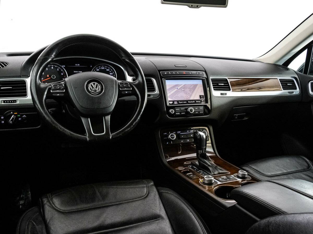 Volkswagen Touareg б/у, 2015, Автоматическая. Фото: #9