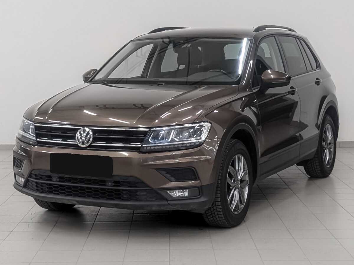 Volkswagen Tiguan б/у, 2019, Роботизированная. Посмотреть фото