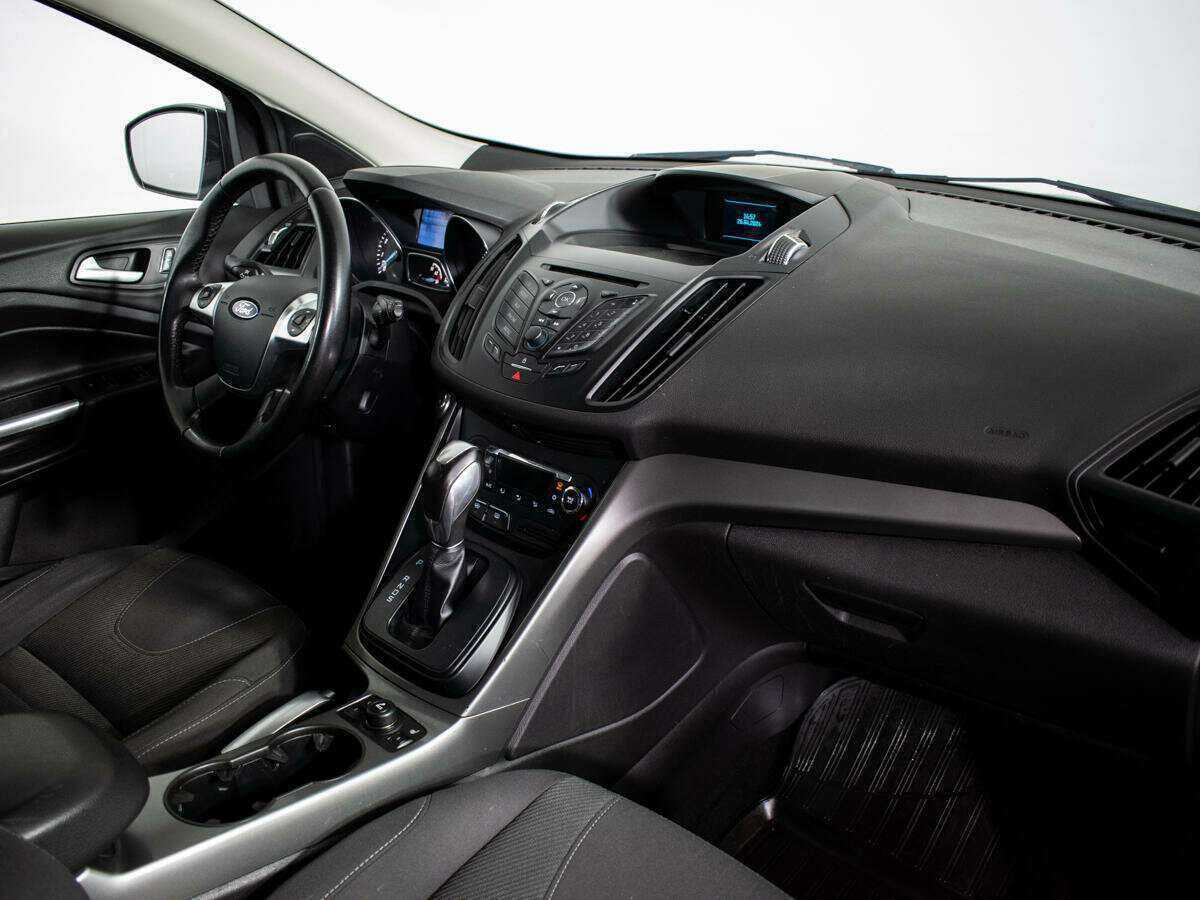 Ford Kuga б/у, 2015, Автоматическая. Фото: #7