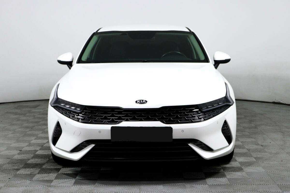 Kia K5 б/у, 2021, Автоматическая. Фото: #1