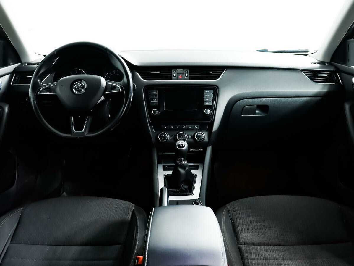 Skoda Octavia б/у, 2014, Механическая. Фото: #10