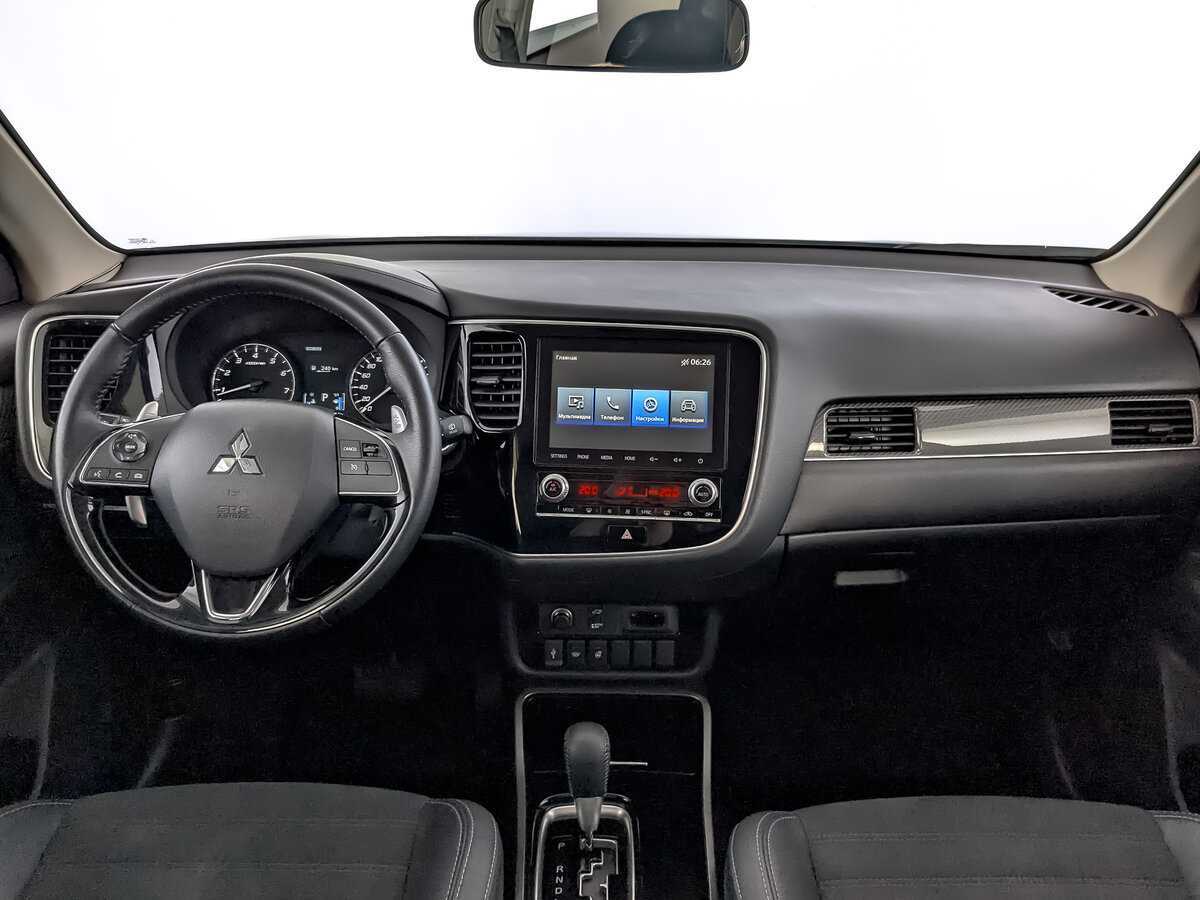 Mitsubishi Outlander б/у, 2022, Вариатор. Фото: #9