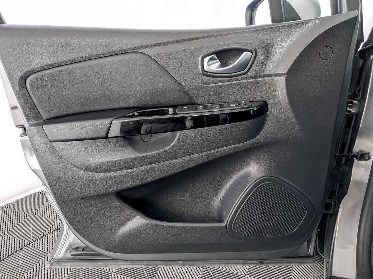 Renault Kaptur б/у, 2021, Вариатор. Фото: #14