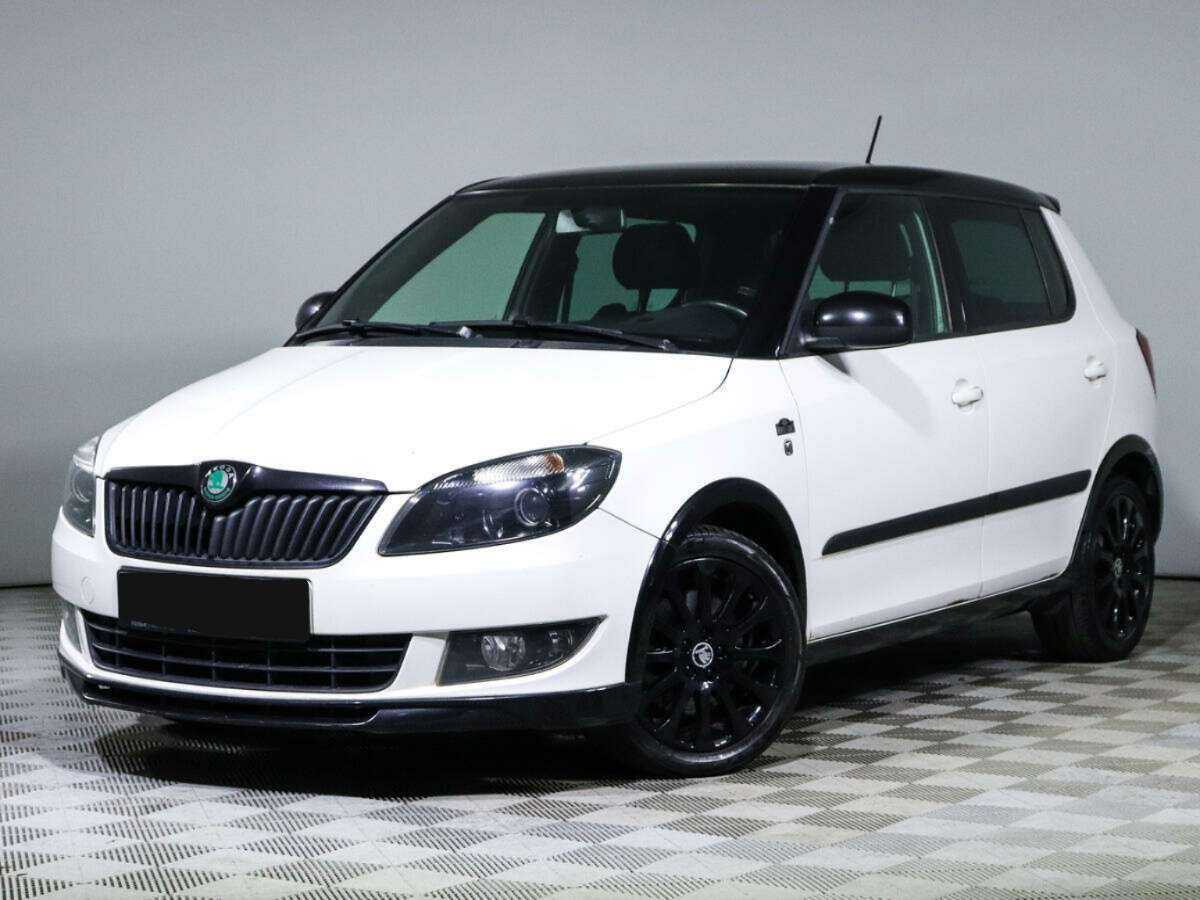 Skoda Fabia б/у, 2012, Роботизированная. Посмотреть фото
