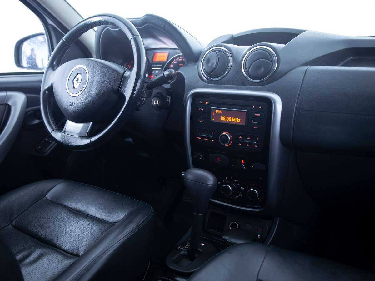 Renault Duster б/у, 2013, Автоматическая. Фото: #10