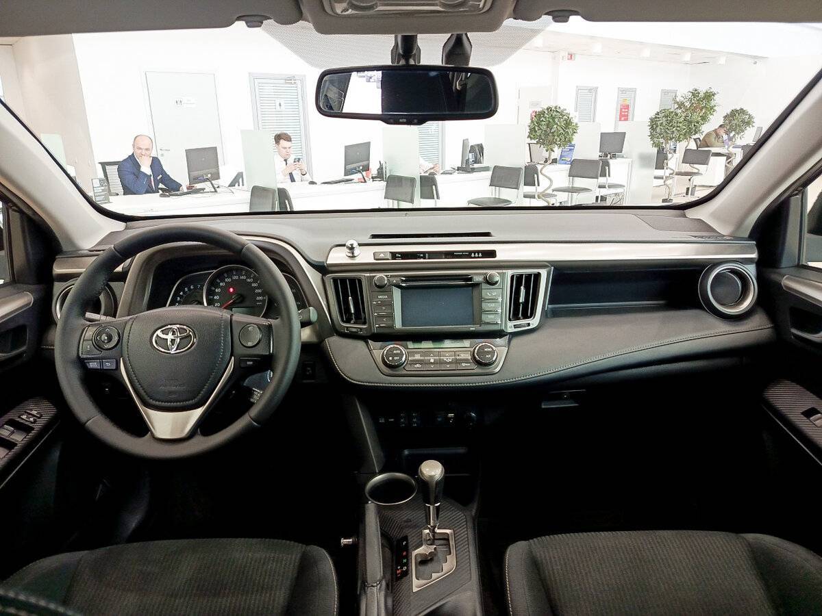 Toyota RAV4 б/у, 2015, Вариатор. Фото: #13