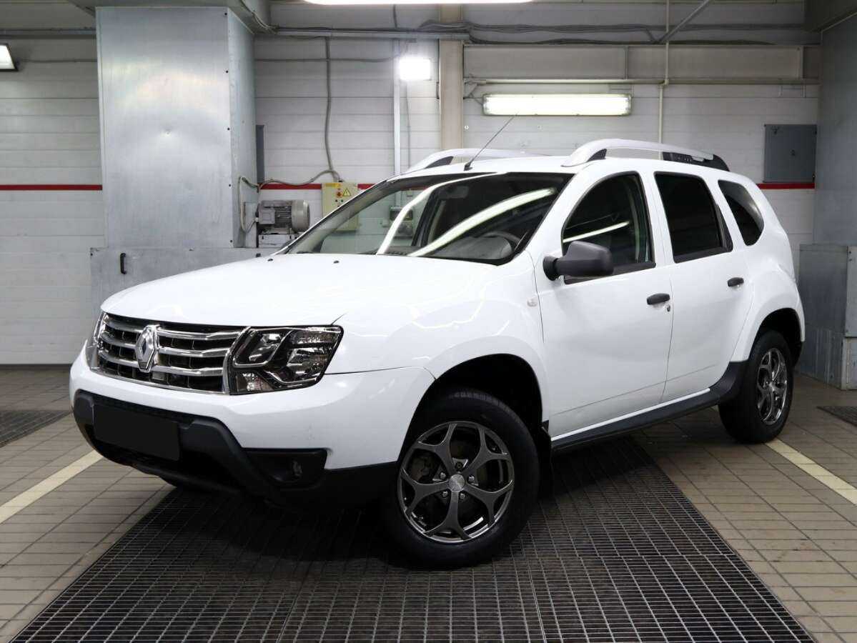 Renault Duster б/у, 2017, Механическая. Фото: #0