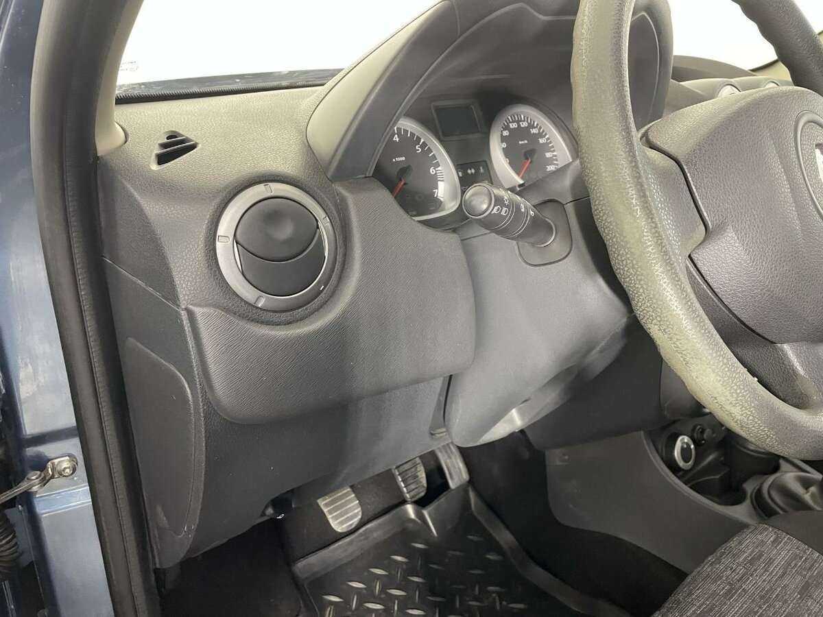 Renault Duster б/у, 2012, Механическая. Фото: #8