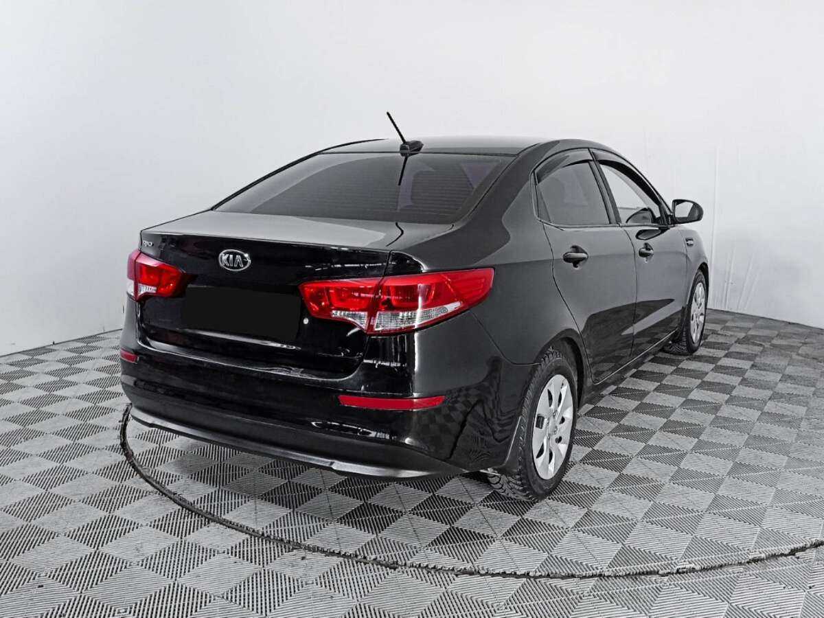 Kia Rio б/у, 2017, Автоматическая. Фото: #3