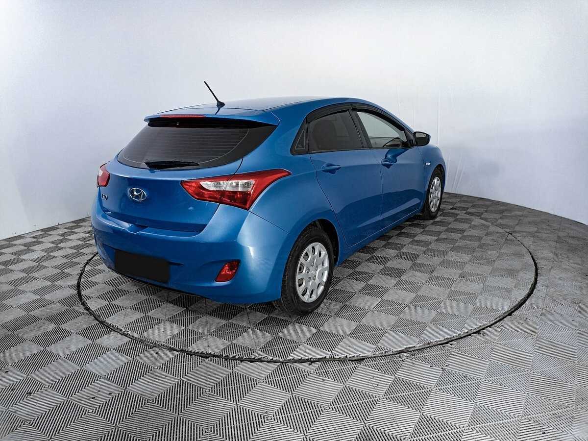 Hyundai i30 б/у, 2013, Автоматическая. Фото: #4