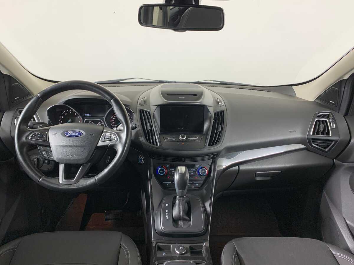Ford Kuga б/у, 2017, Автоматическая. Фото: #12