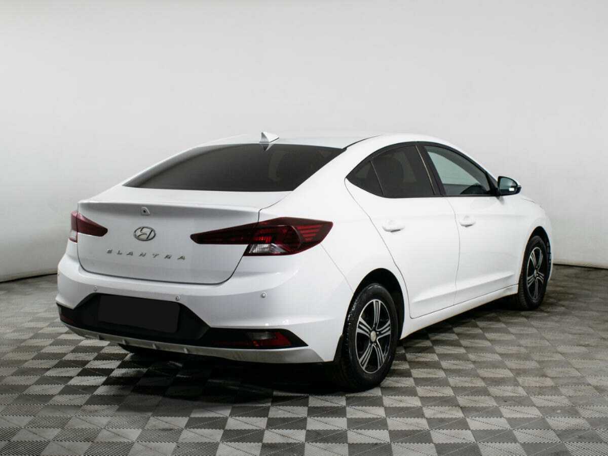 Hyundai Elantra б/у, 2019, Автоматическая. Фото: #4