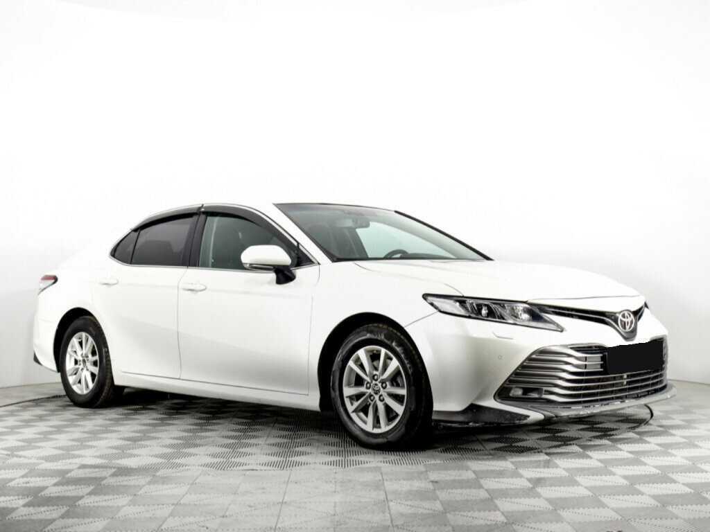 Toyota Camry б/у, 2018, Автоматическая. Фото: #2