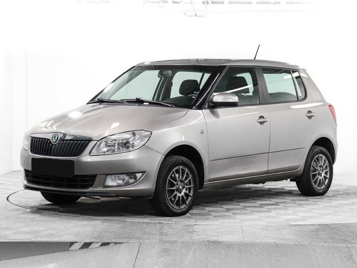 Skoda Fabia б/у, 2012, Автоматическая. Фото: #0