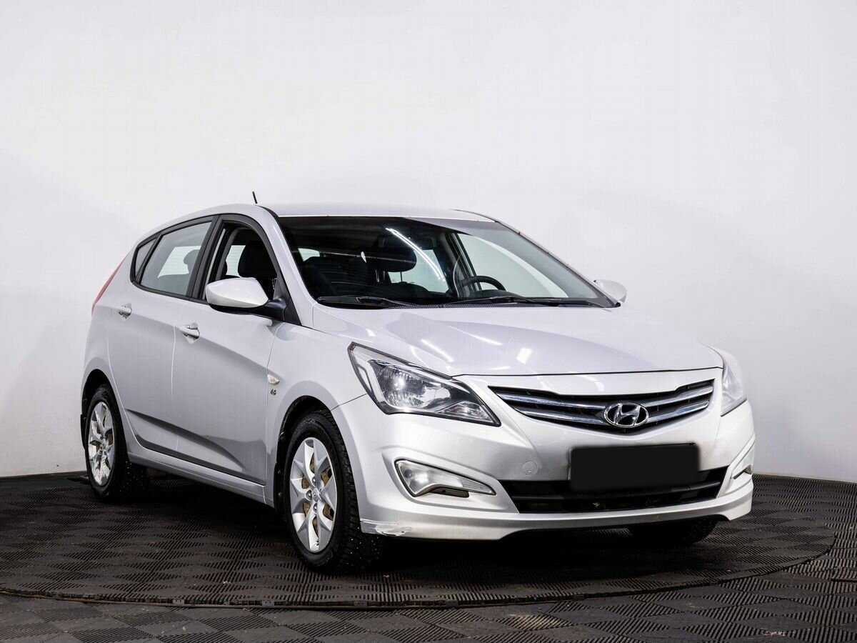 Hyundai Solaris б/у, 2016, Автоматическая. Фото: #2