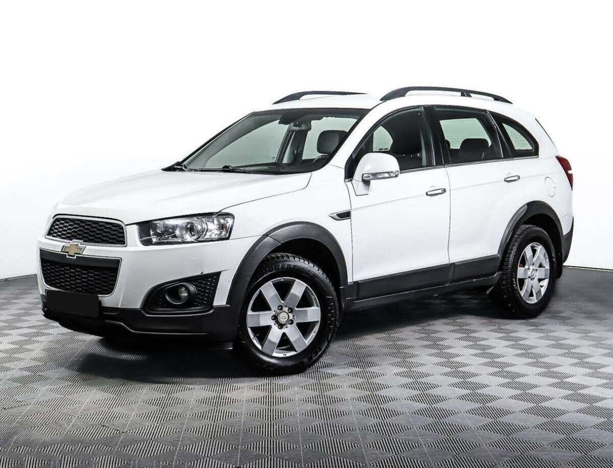 Chevrolet Captiva б/у, 2014, Автоматическая. Фото: #0