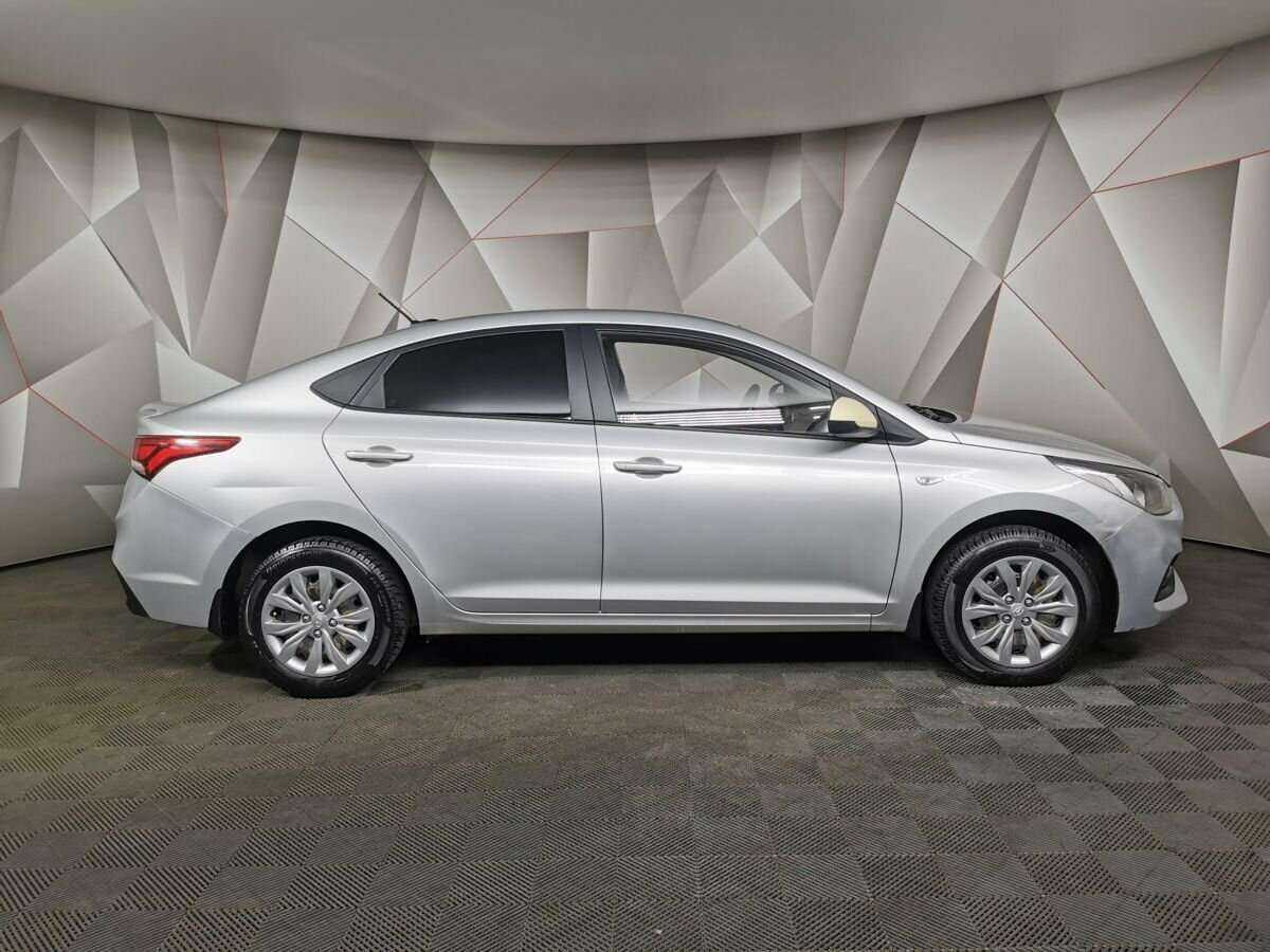 Hyundai Solaris б/у, 2018, Автоматическая. Фото: #5